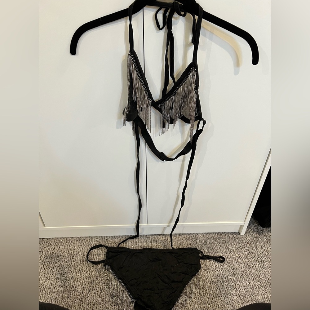 Iheartraves Mesh and Chain Fringe Set